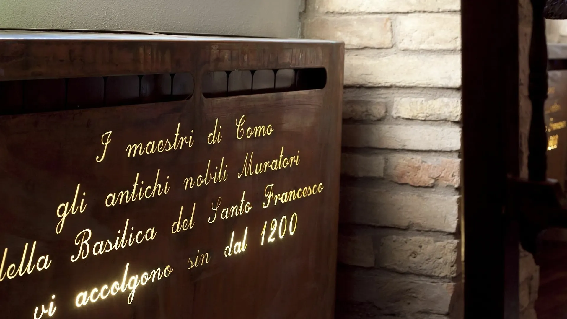 Apartamento Loggia Dei Maestri Comacini Asís 0*,  Italia