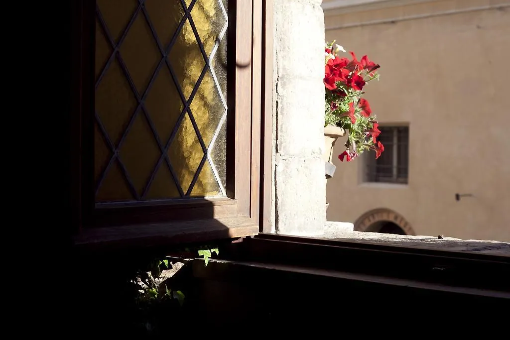 Appartamento Loggia dei Maestri Comacini Assisi Italia